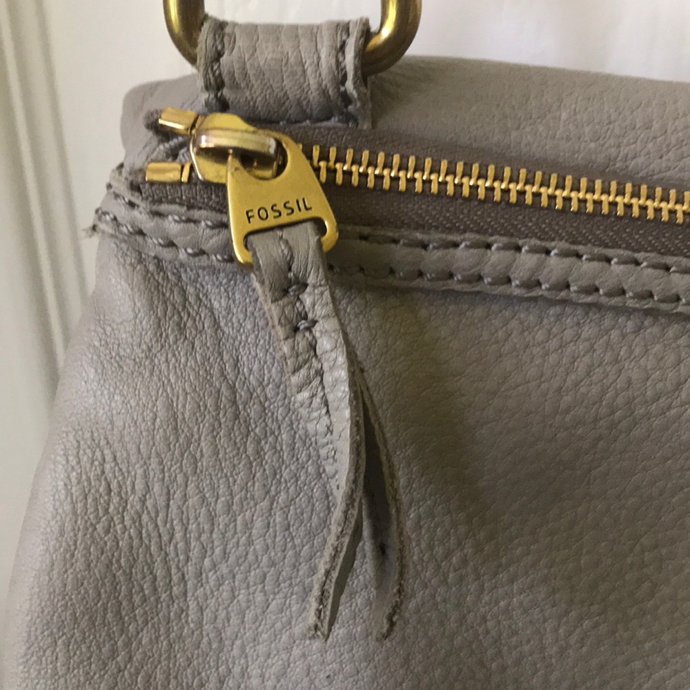 Fossil Leather handled crossbody - Picture 6 of 14